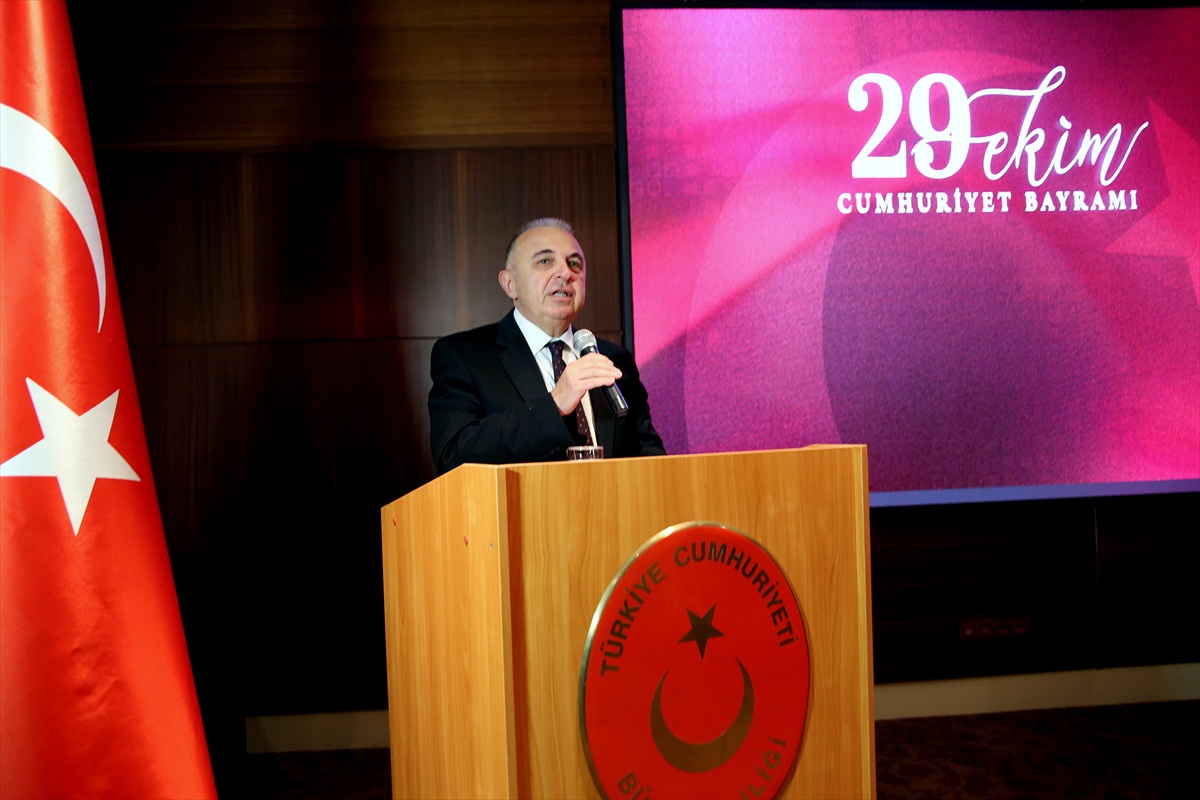 Cumhuriyet'in 103. yılı Türkiye'nin Bişkek Büyükelçiliğinde törenle kutlandı