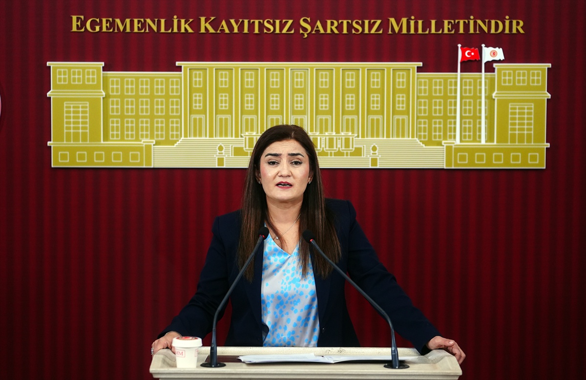 CHP Grup Başkanvekili Kılıç, Tugay hakkında Basmane Çukuru için suç duyurusu yaptı