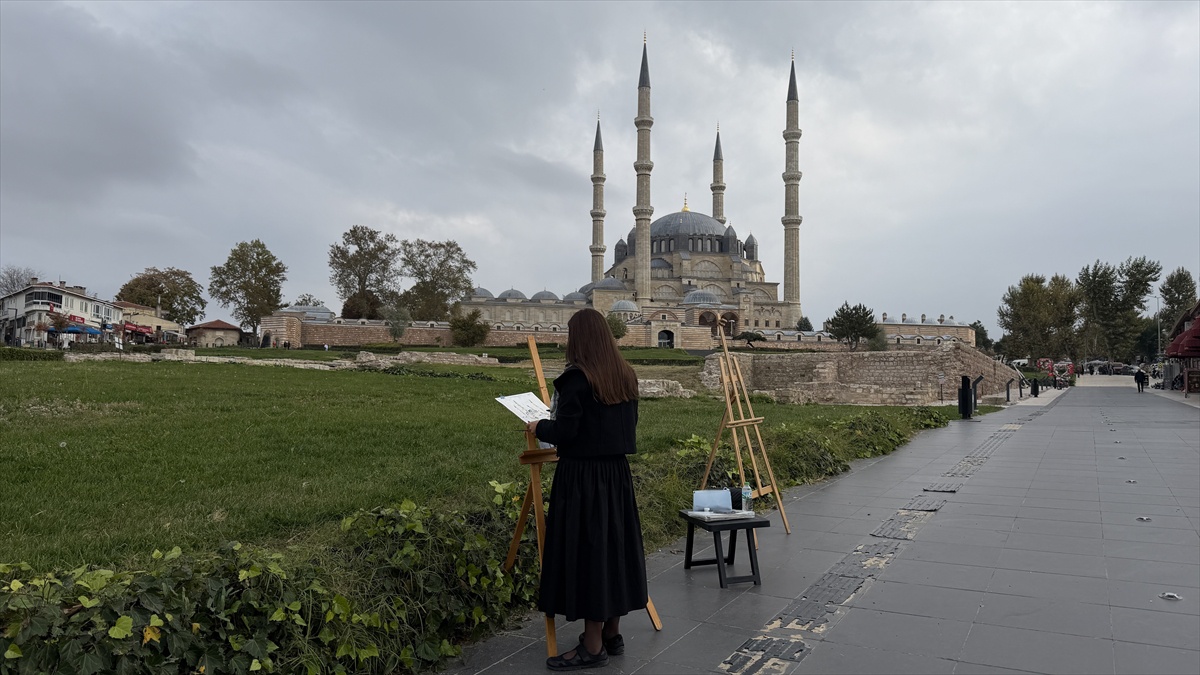 Edirne'ye gelen 24 ressam Selimiye'yi farklı açılardan tuvale taşıyor