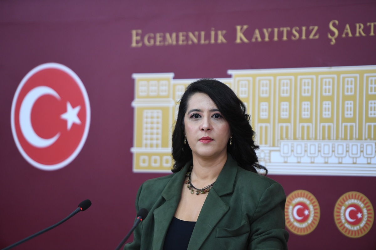 EMEP'li Karaca, yaklaşık 1 milyar TL'lik yemek zararı iddiasını Bakan Gürlek'e sordu