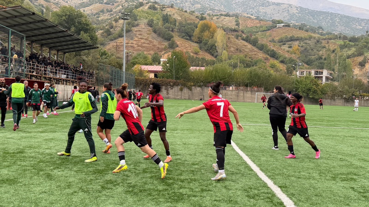 Kadınlar Futbol Süper Ligi'nde Galatasaray ile Yüksekova Spor 1-1 berabere