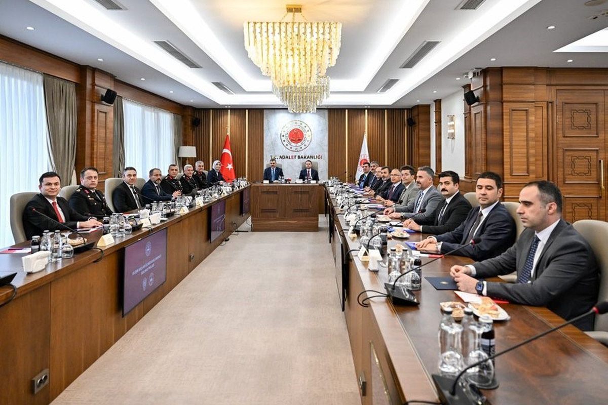 Gürlek ve Çiftçi, DOLUNAY Projesi kapsamında dolandırıcılıkla mücadeleyi görüştü