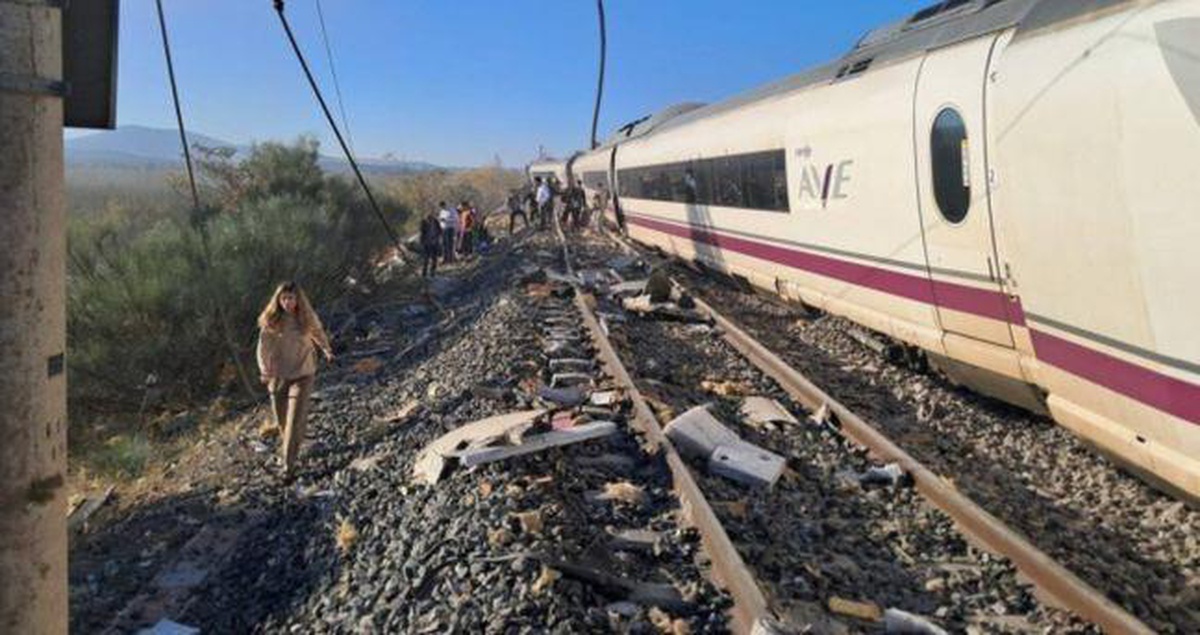 İspanya tren kazasında kaç kişi öldü? İspanya tren kazası nerede, nasıl oldu?