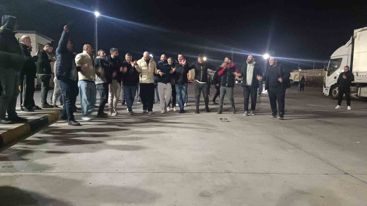Kapıkule'de tır sürücüleri Schengen vizesine karşı eylem başlattı