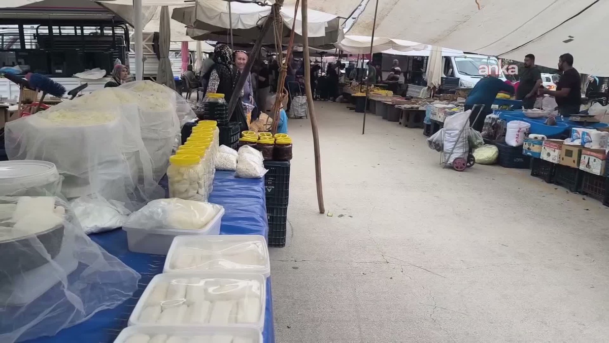 Osmaniye Kadirli'de semt pazarında emekliler 23 bin lira maaşla geçinemiyor