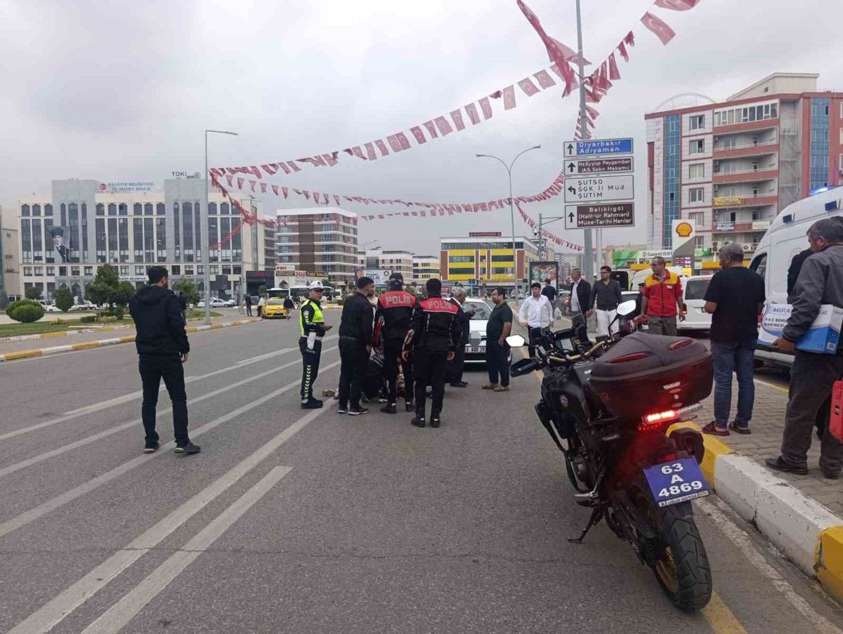 Şanlıurfa Haliliye'de 16 yaşındaki çocuk otomobilin çarpmasıyla ağır yaralandı