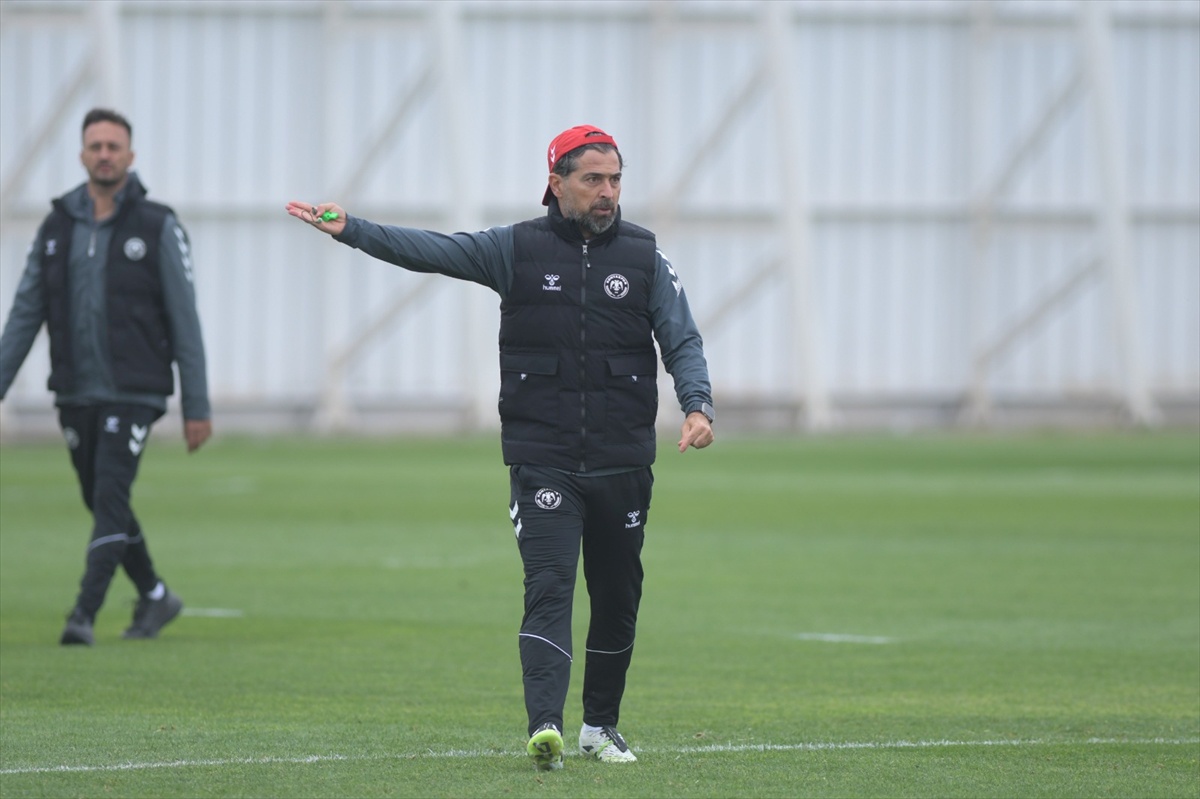 TÜMOSAN Konyaspor, 30 Ekim Cuma günü Galatasaray maçı hazırlıklarını sürdürdü