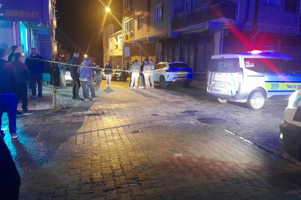Tartıştığı eşini gözünü kırpmadan öldürdü! 11 aylık bebek aynı gece hem annesiz hem babasız kaldı