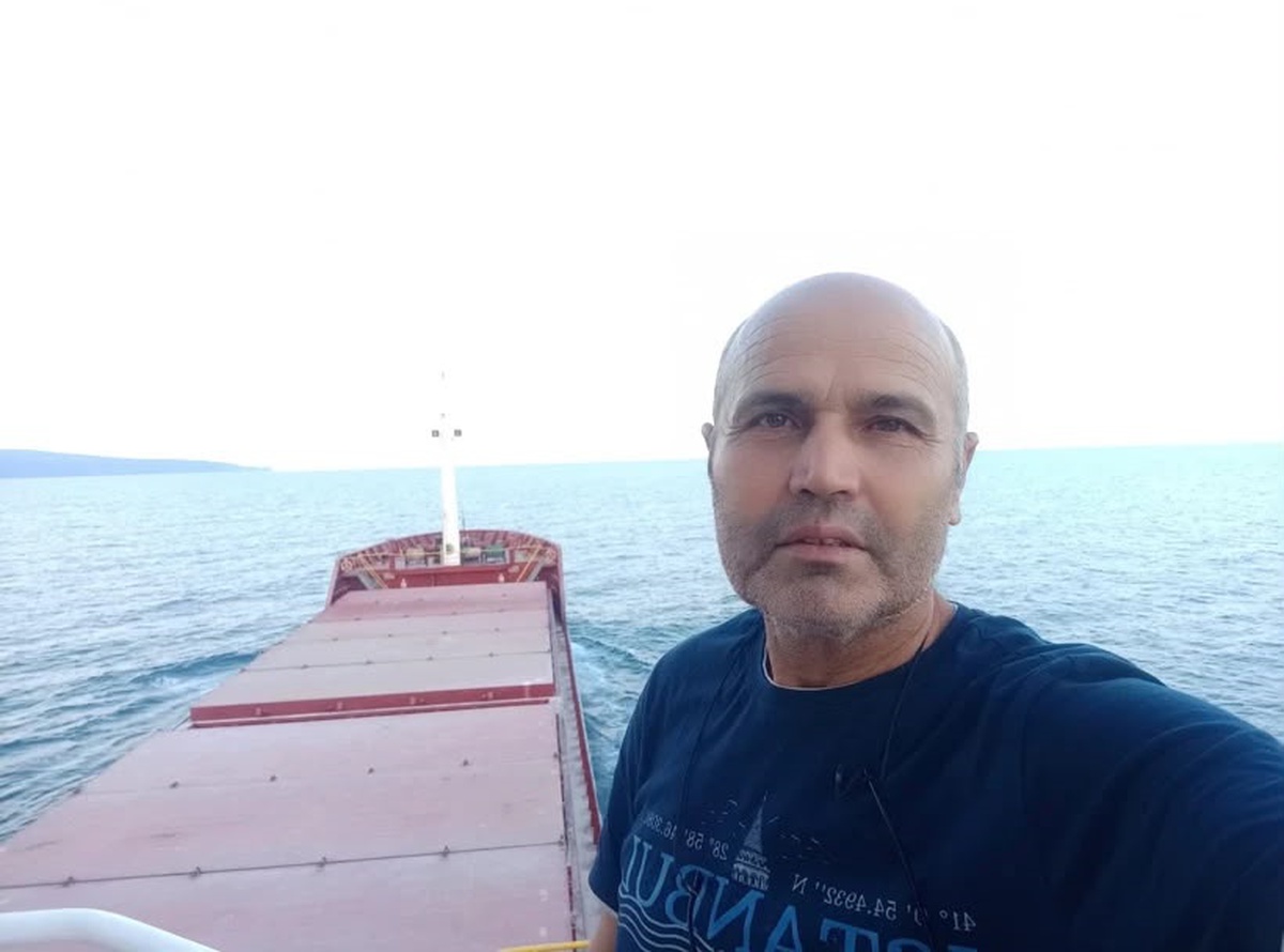 Marmara'da batan gemiden çıkan ceset 2. kaptan Rahmi Temel'e ait çıktı! 8 denizci hâlâ aranıyor