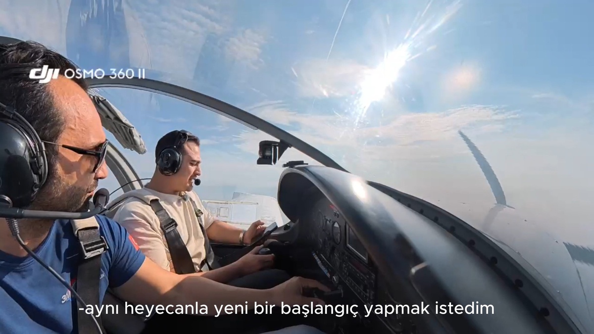 Bursa'da gökyüzünde evlilik teklifi! İki ayrı uçaktan telsizle sordu: Benimle evlenir misin?