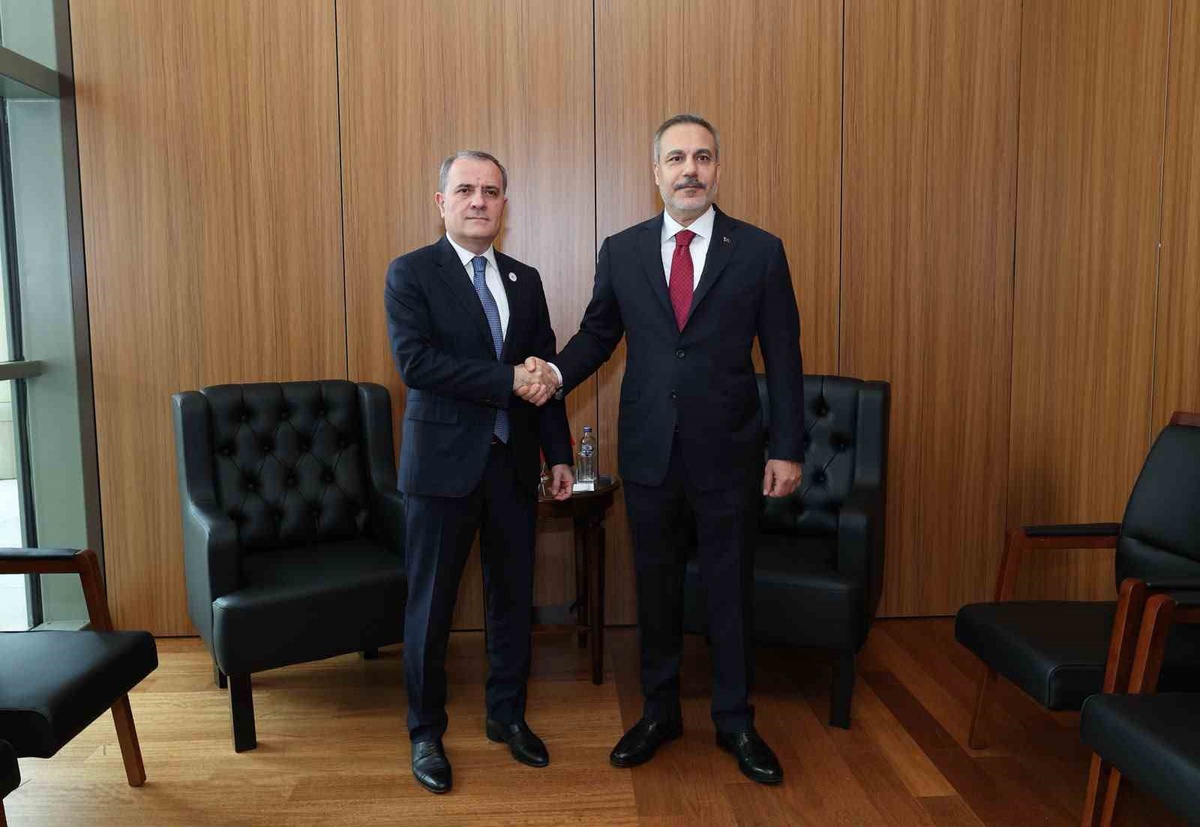 Dışişleri Bakanı Fidan, TDT 13. Zirvesi kapsamında Ankara'da Bayramov ile görüştü