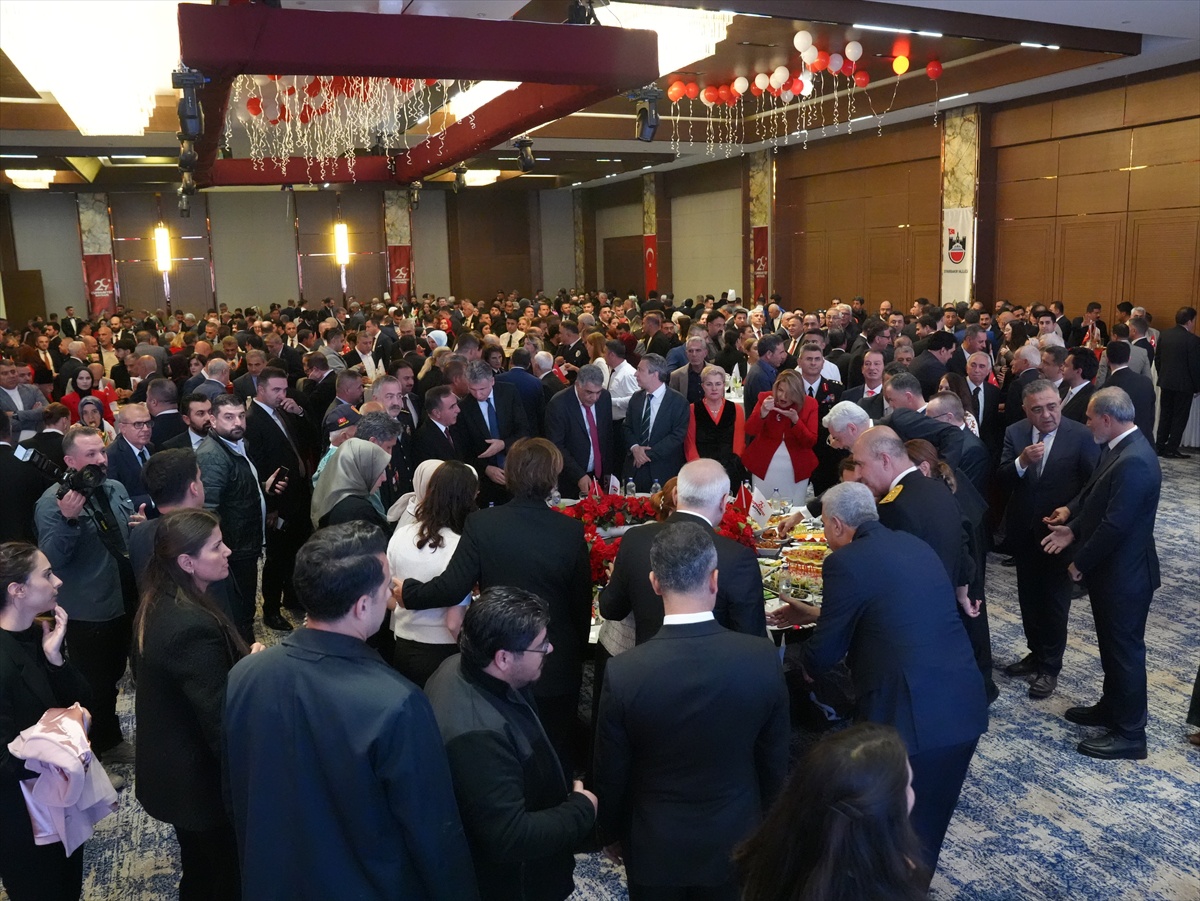 Diyarbakır'da Cumhuriyet Bayramı resepsiyonu verildi