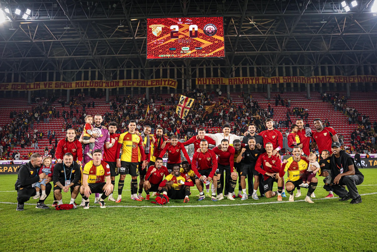 Göztepe, deplasmanda Fenerbahçe'yi yenerek 4'te 4 yapmayı hedefliyor