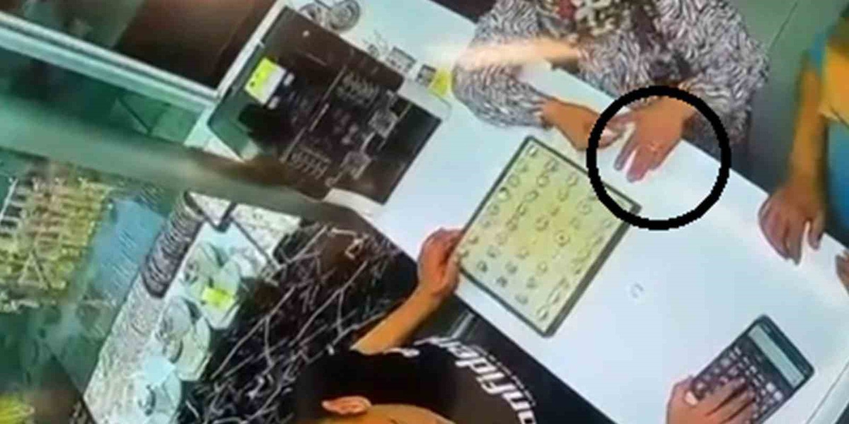 Hatay Antakya'da 2 kuyumcudan 100 bin TL değerinde 3 yüzük çalan hırsızlar yakalandı