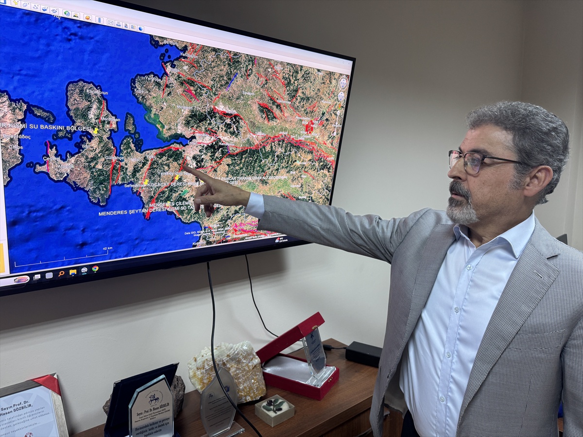 İzmir depreme hazır değil, 5 yılda tüm afetlere dirençli kent hedefleniyor