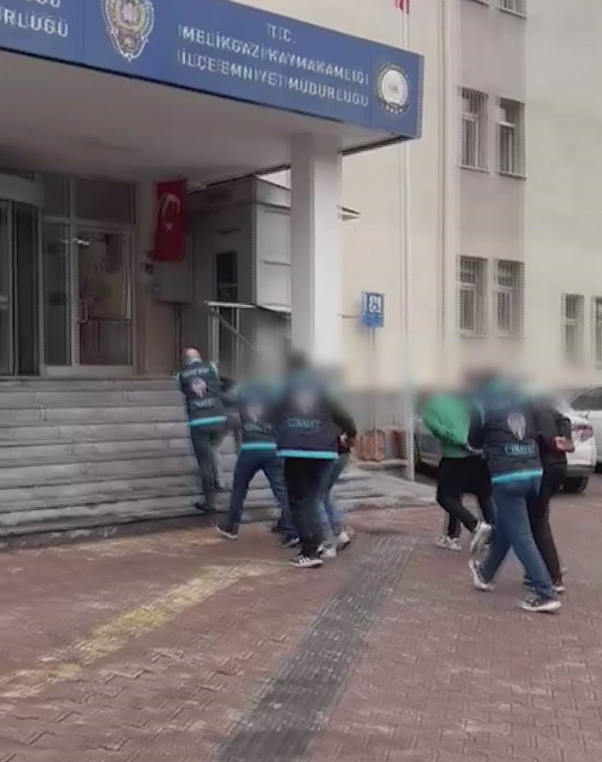 Kayseri'de silahlı kavga sonrası 5 kişi yakalandı, 3'ü tutuklandı