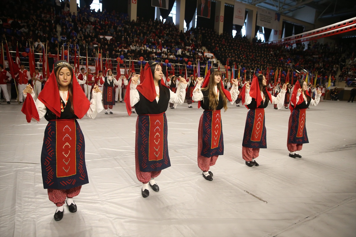 Kayseri ve çevre illerde Cumhuriyet'in 103. yıl dönümü kutlanıyor