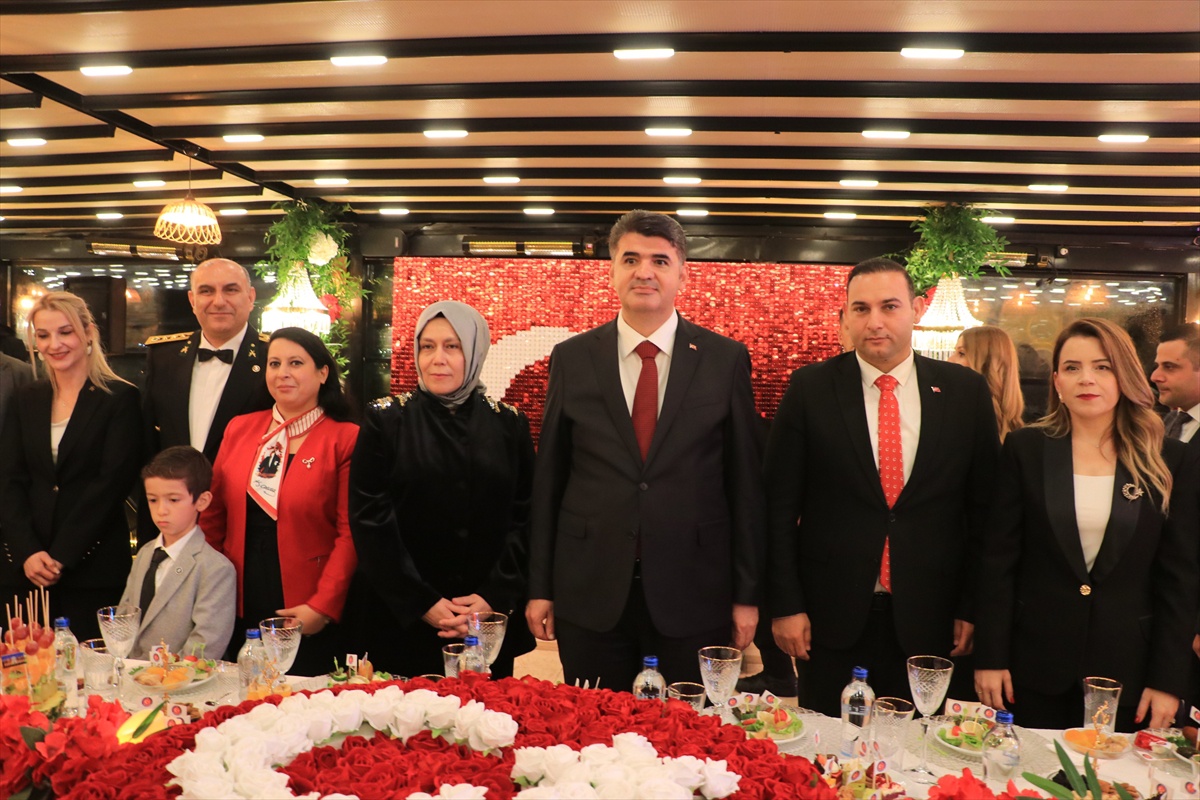 Kilis'te 29 Ekim Cumhuriyet Bayramı resepsiyonu düzenlendi