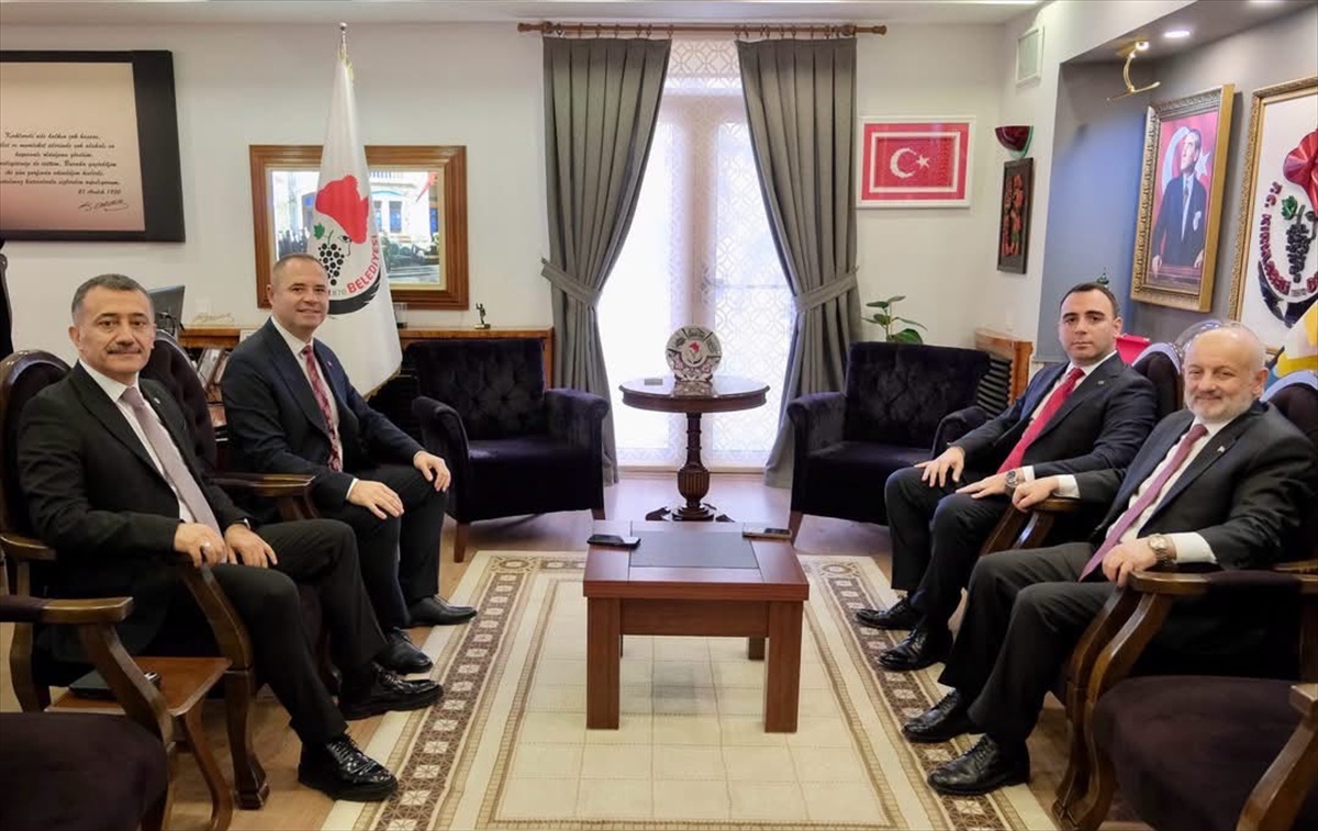 Kırklareli Belediye Başkanı Bulut'a emniyet, yargı ve müftülükten ziyaret gerçekleşti