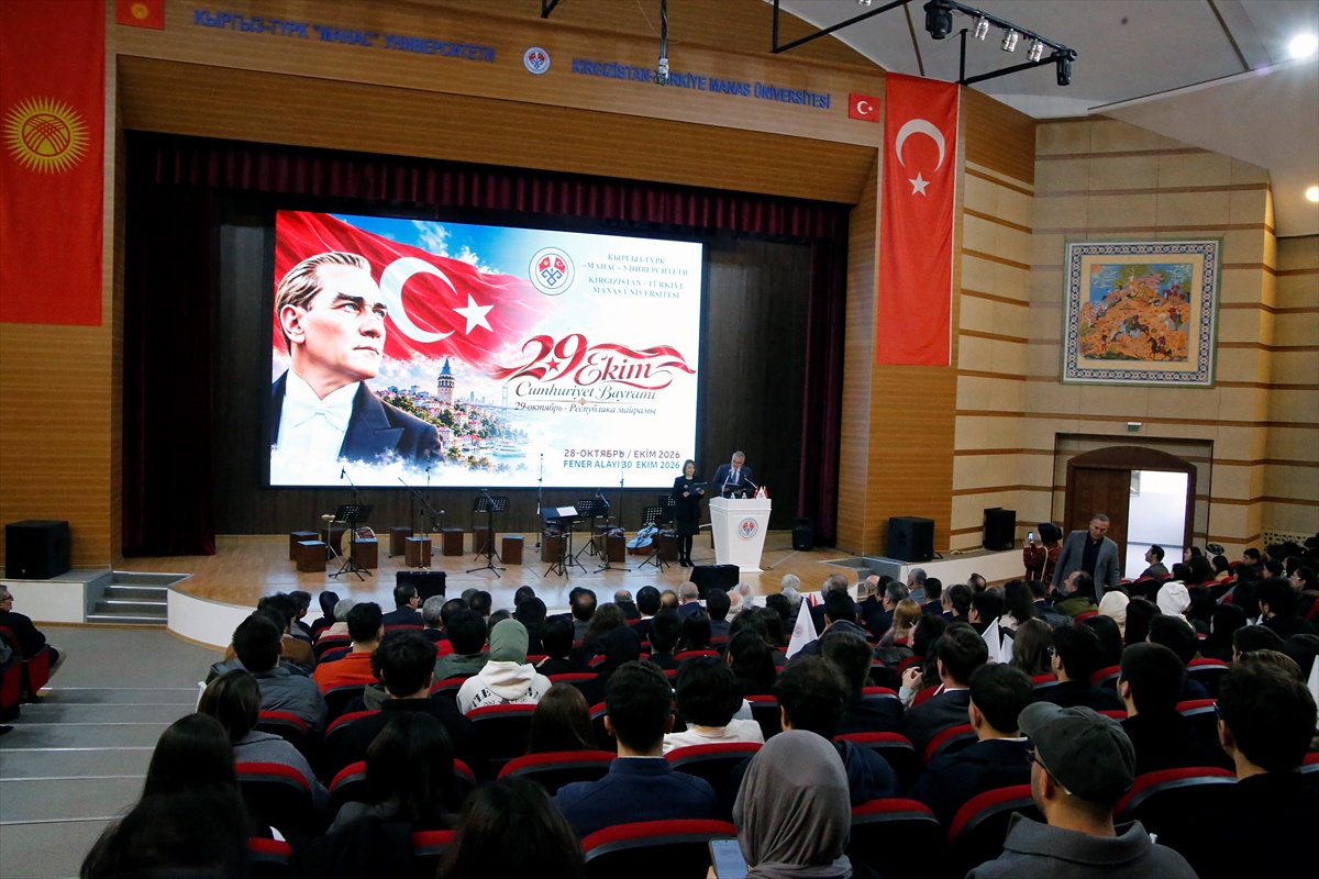 KTMÜ'de 29 Ekim Cumhuriyet Bayramı'nın 103. yılı programla kutlandı