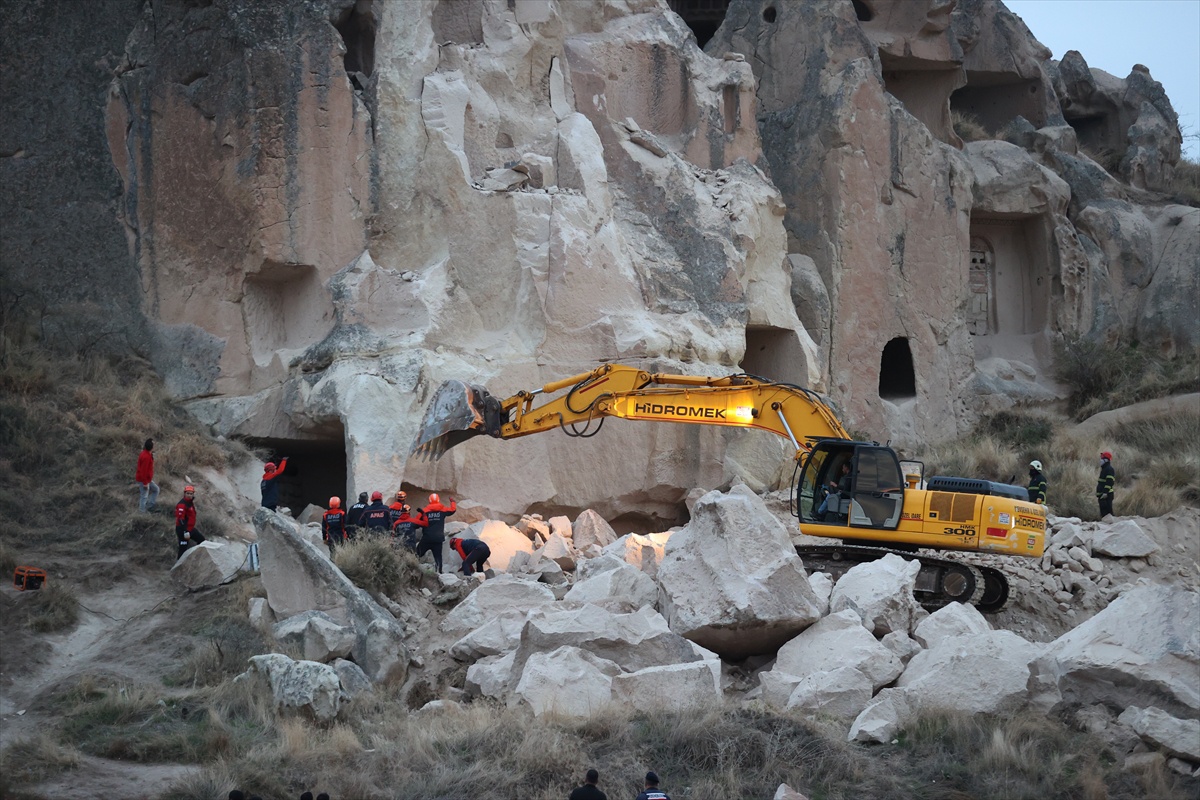 Nevşehir Göreme'de kaya altında bir kişinin daha cesedine ulaşıldı, ölü sayısı 3 oldu
