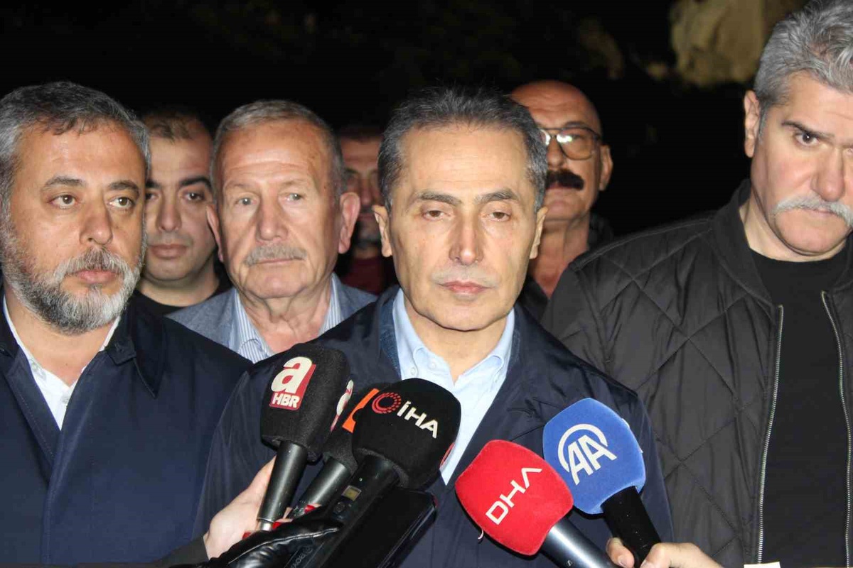 Nevşehir Göreme'de peribacasında toprak kayması sonucu 3 kişi öldü, 5 kişi yaralandı