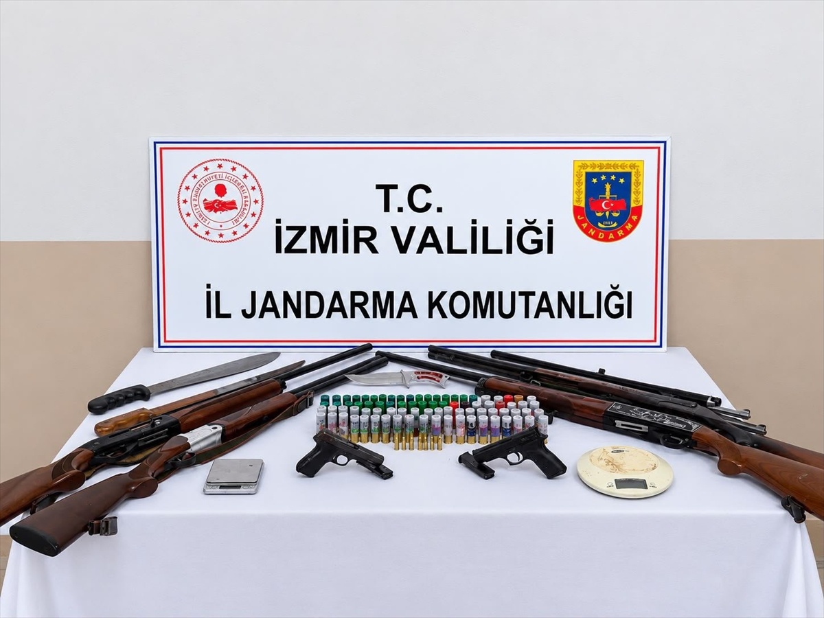 Ödemiş'te silah operasyonunda 40 av tüfeği ele geçirildi, 1 şüpheli gözaltına alındı