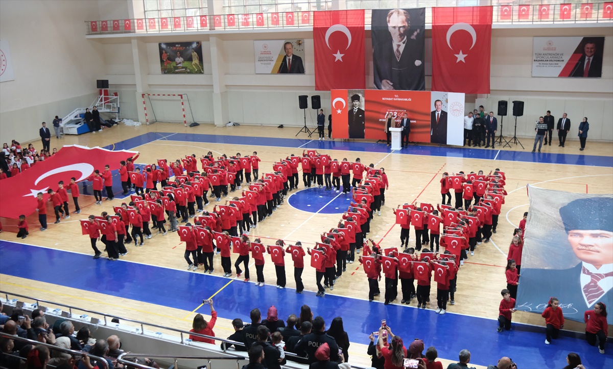 Sinop Boyabat ve Türkeli'de Cumhuriyet'in 103. yıl dönümü törenle kutlandı