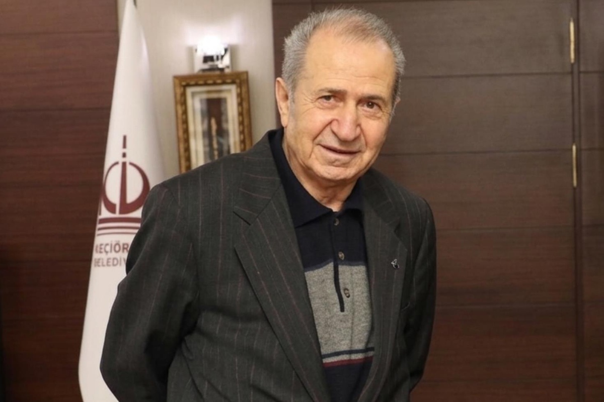 Terörle mücadelenin kritik ismiydi! 'Süper vali' Ünal Erkan hayatını kaybetti