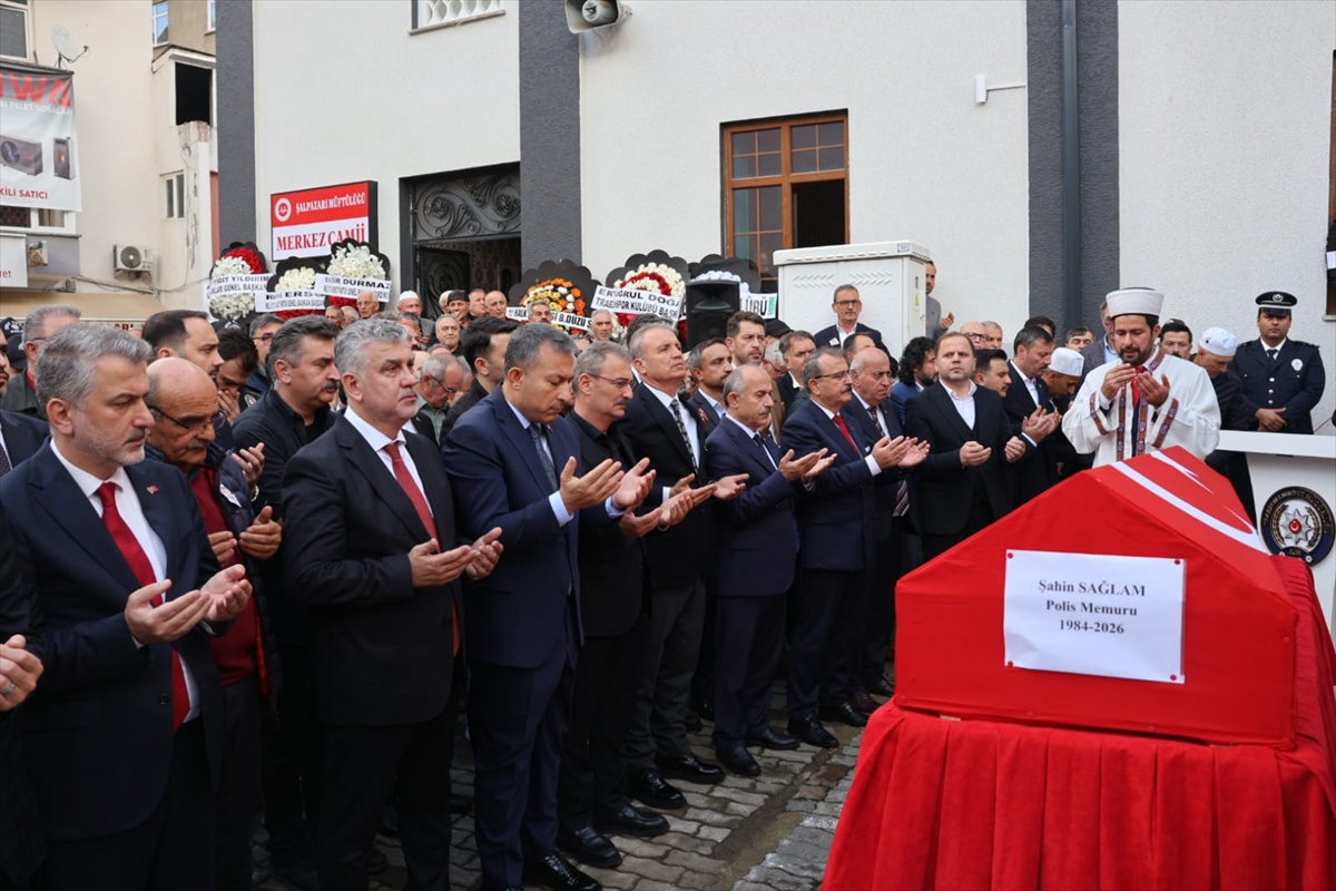 Trabzon'da kalp krizi sonucu ölen polis memuru Şahin Sağlam için tören düzenlendi