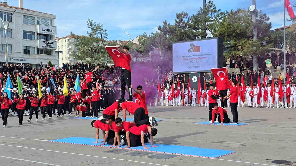 Yozgat’ta 7’den 70’e Cumhuriyet Bayramı coşkusu yaşandı