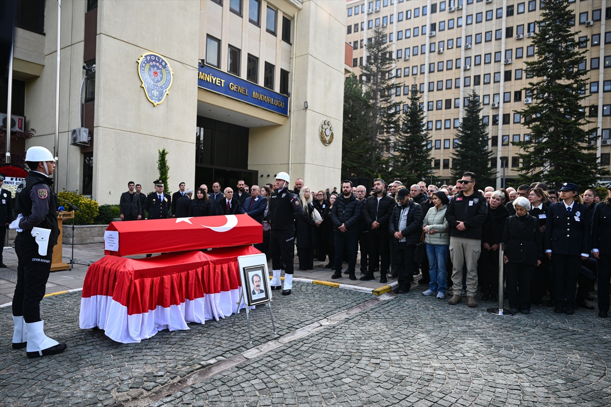 84 yaşında ölen eski Devlet Bakanı Ünal Erkan için Ankara'da tören düzenlendi