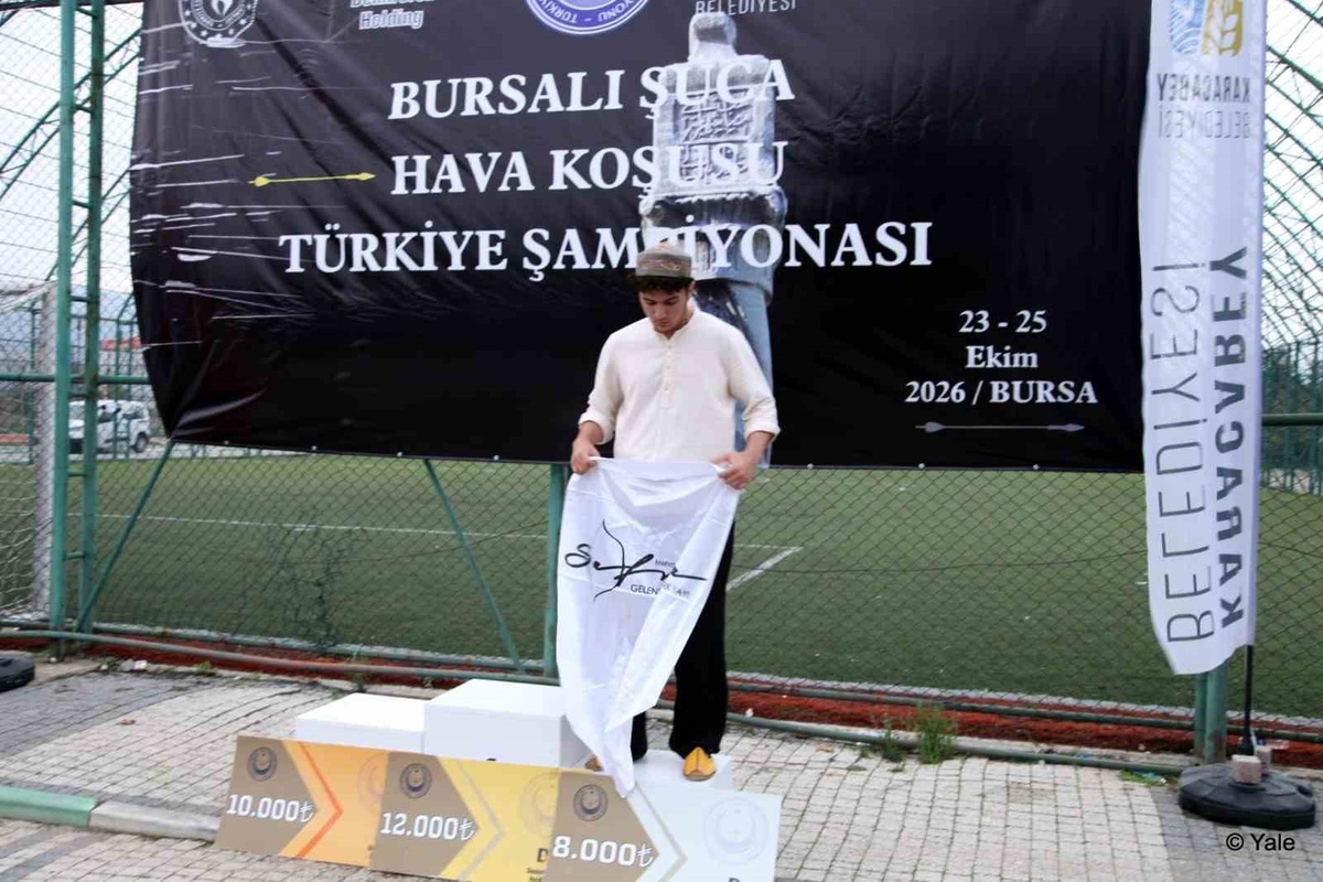Adanalı okçular Bursa Karacabey'de Türkiye 2. ve 3. olarak madalya kazandı