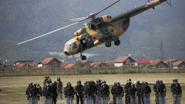 Bosna Hersek'te askeri helikopter düştü; 3 ölü, 12 yaralı