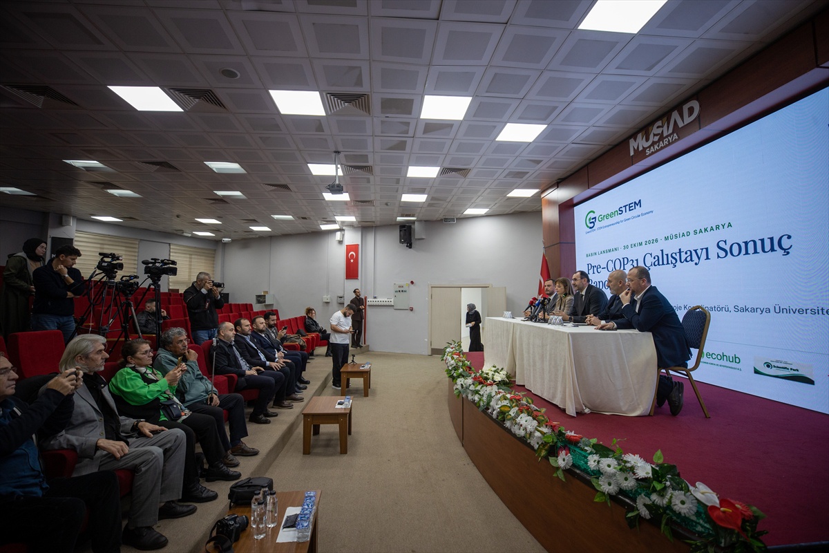 GreenSTEM sonuç raporu Sakarya'da tamamlandı, 7 masada yeşil beceriler ele alındı