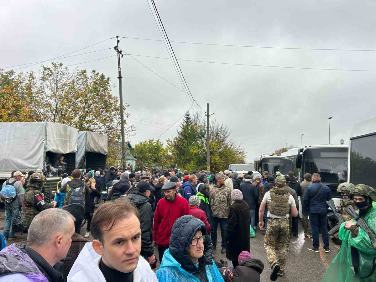 Herson'daki Oleshky'ye ateşkes döneminde ilk insani yardım konvoyu girdi
