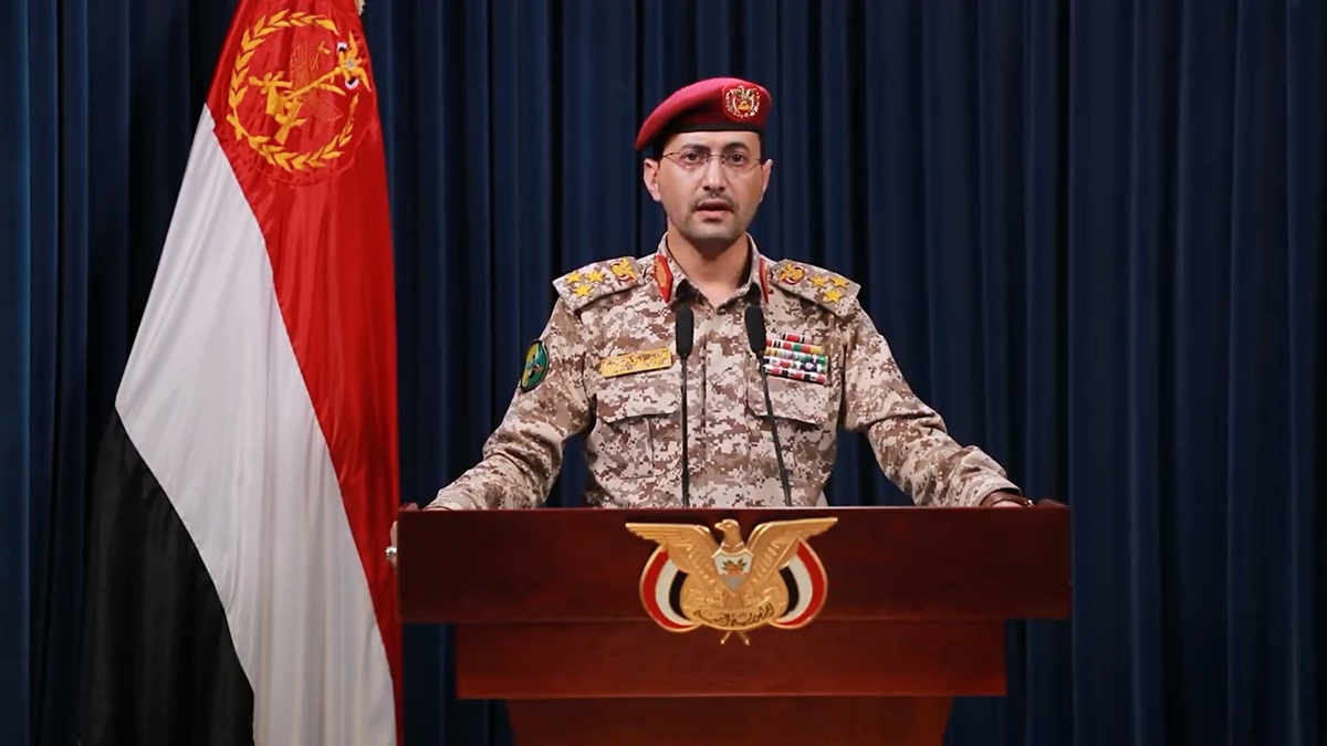 Husilerden Suudi Arabistan'a füze ve İHA saldırısı! Aramco tesisleri ile Riyad ve Dammam havalimanlarını hedef aldılar
