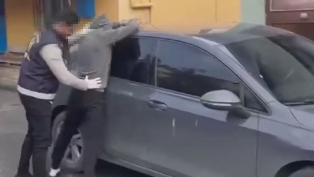 Maltepe ve Kartal'da uyuşturucu ticaretine yönelik operasyonda 2 şüpheli tutuklandı