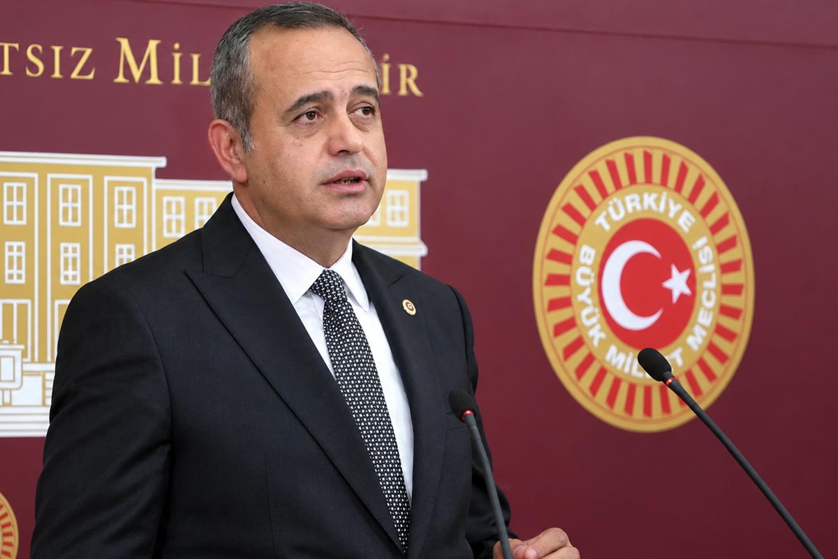 Milletvekili Ertuğrul Kaya, DEVA Partisi'nden istifa etti