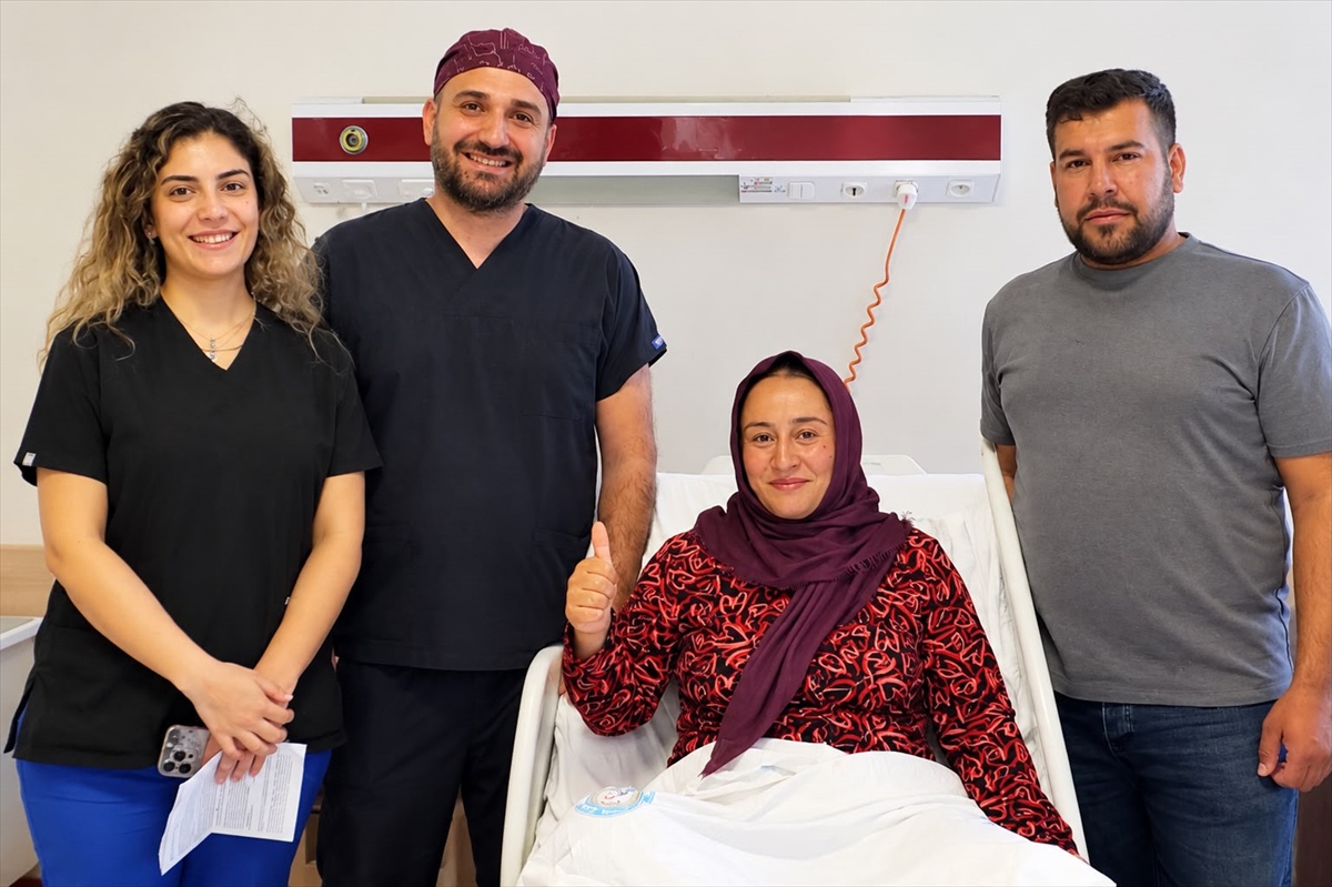 Şanlıurfa'da kadının 12 santimetrelik kitlesi robotik cerrahiyle çıkarıldı