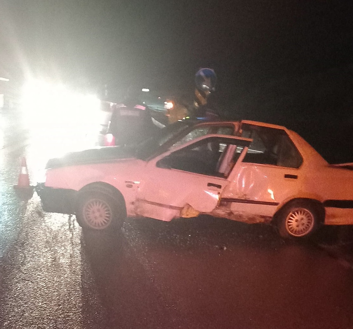 Sivas Koyulhisar'da devrilen otomobilde 1 kişi öldü, 1 kişi yaralandı
