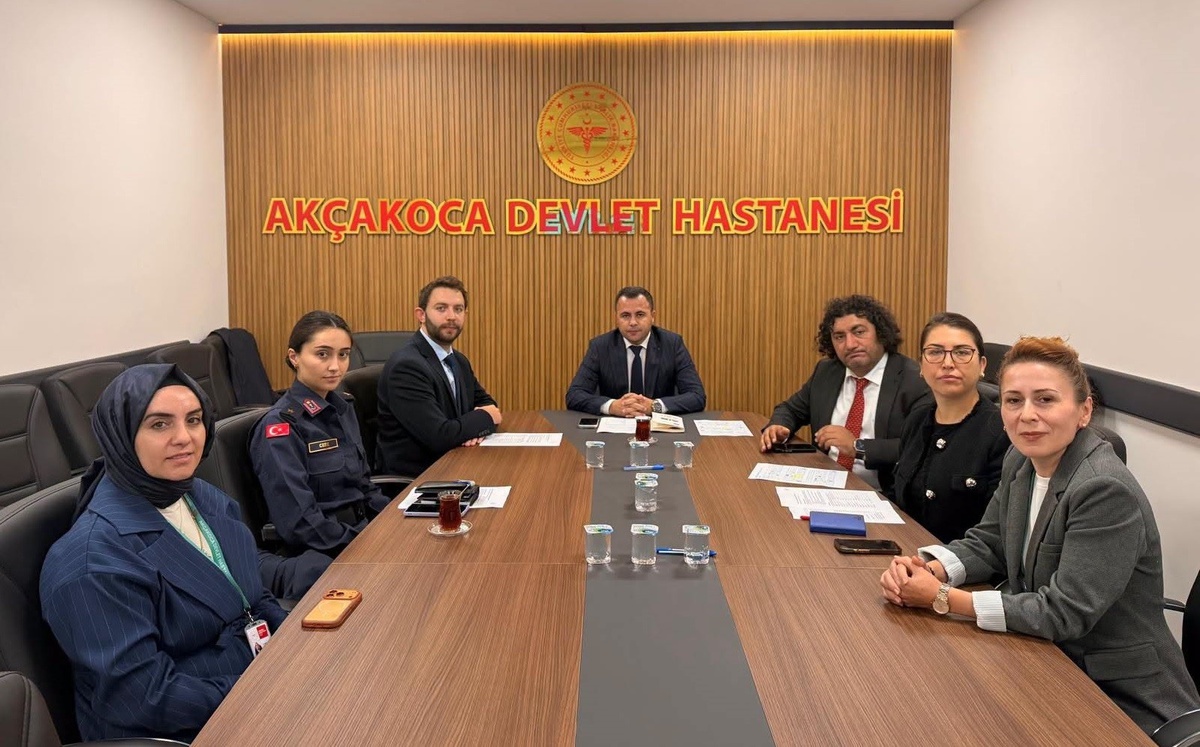 Akçakoca'da sağlık hizmetleri Devlet Hastanesi'nde ele alındı