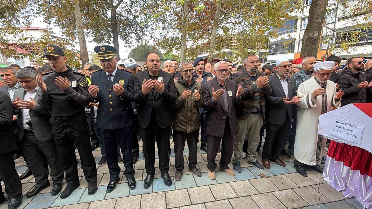 Amasya'da görev yapan polis Hulusi Gökçe kansere yenildi, Erbaa'da defnedildi