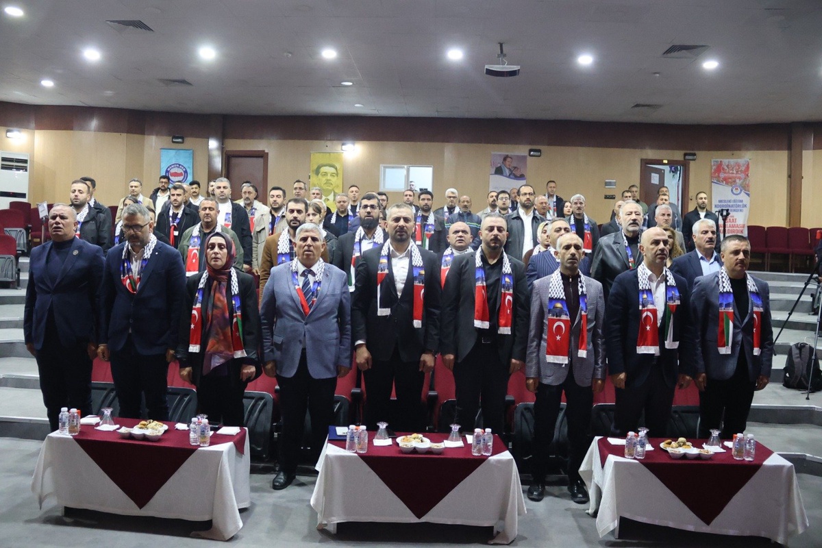 Eğitim-Bir-Sen Iğdır 1 No’lu Şubesi’nde Erkan Çiğdem Yeniden Başkan Seçildi