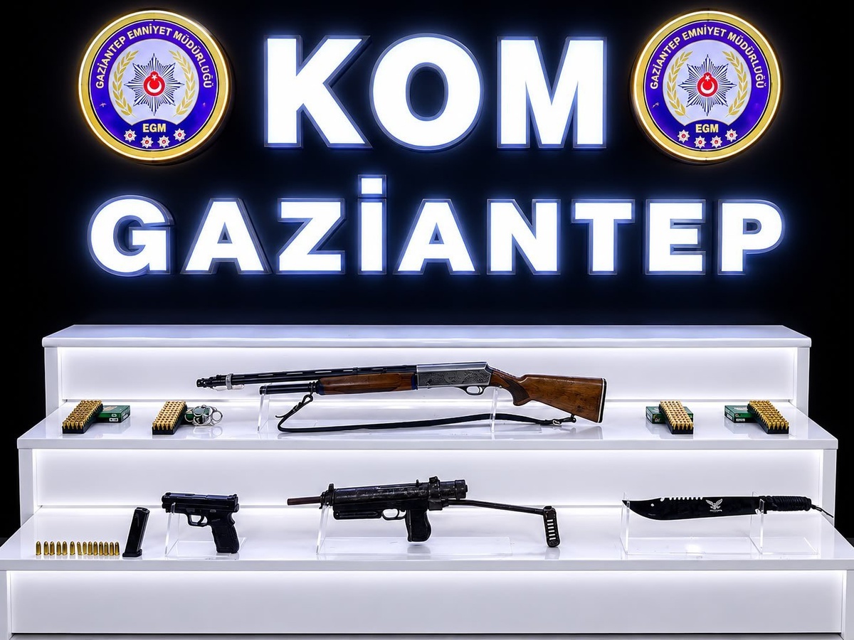 Gaziantep'te polis, silah kaçakçılarına operasyonda 3 silah ve 214 fişek ele geçirdi