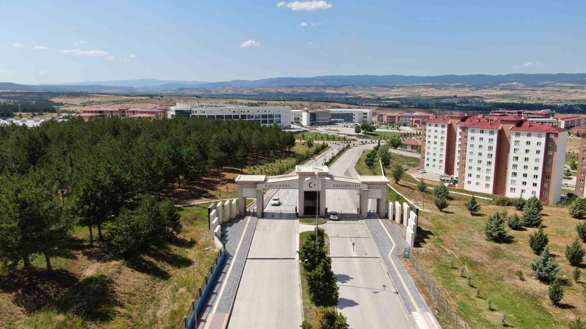 Kastamonu Üniversitesinin sanal gerçeklik projesine TÜBİTAK'tan 36 bin TL