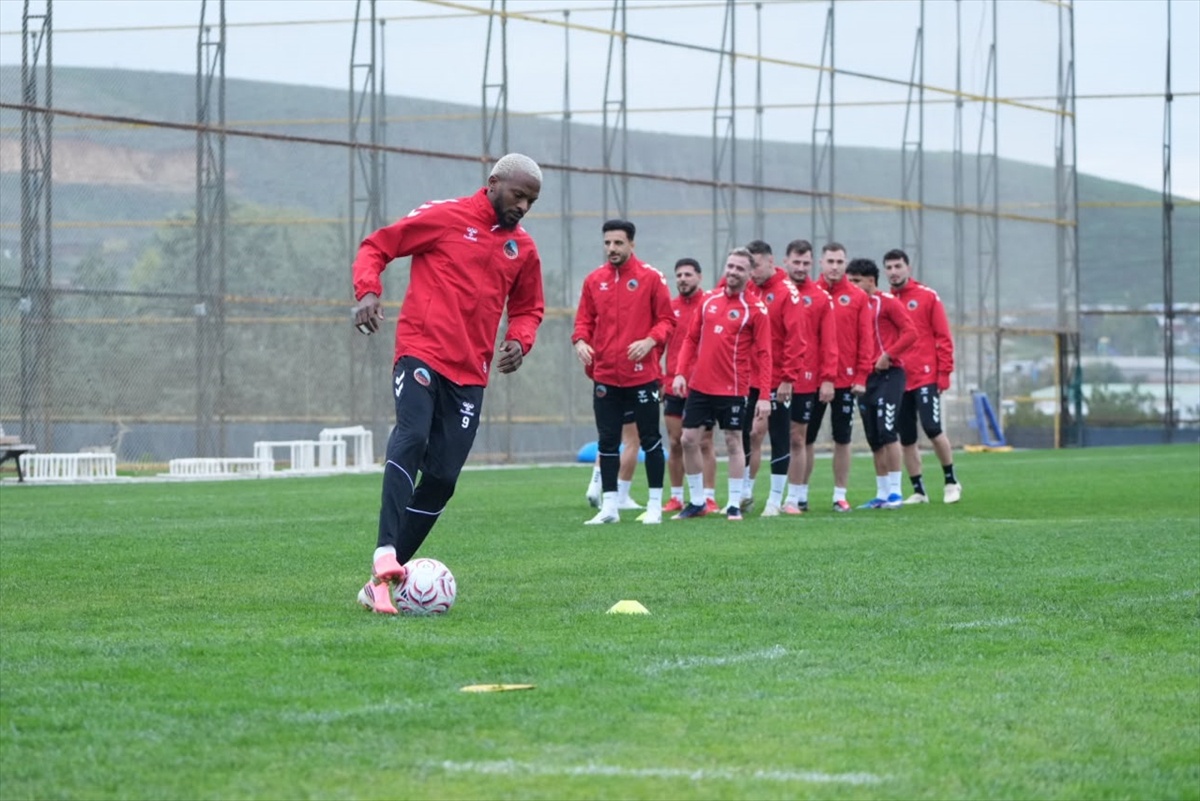 Mardin 1969 Spor, İstanbulspor deplasmanı öncesi hazırlığını tamamladı
