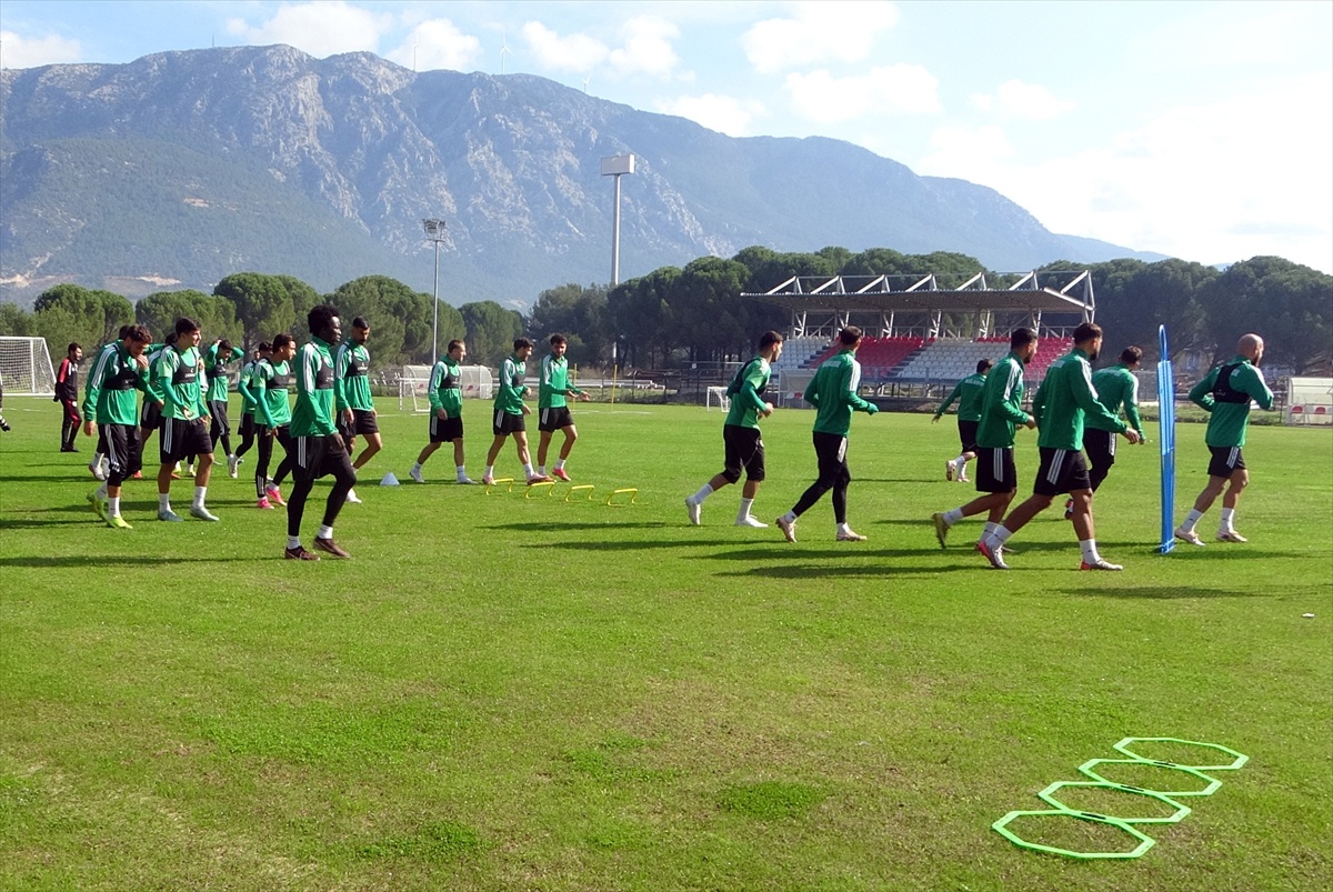 Muğlaspor, Kayserispor deplasmanı için hazırlıklarını sürdürüyor