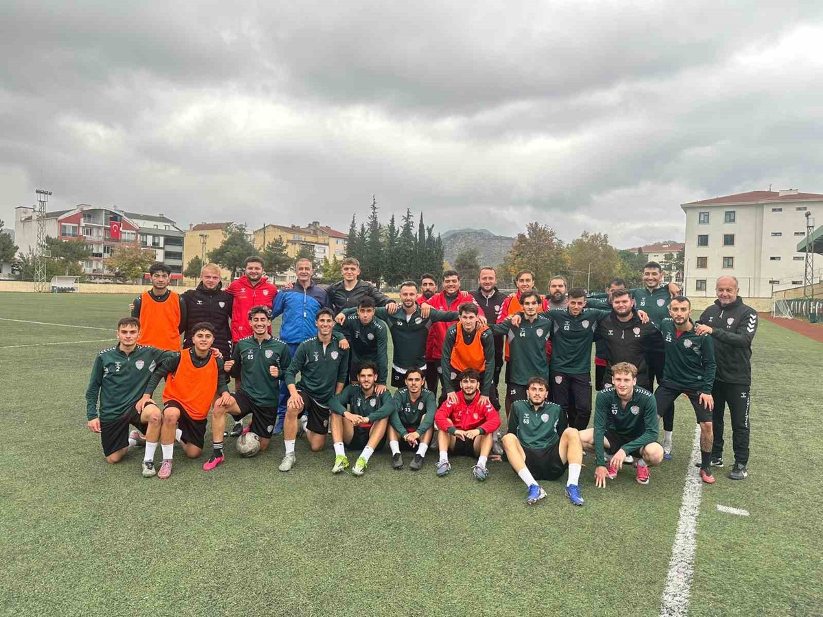 Osmanelispor, PGL'de yarın evinde AS Akyazıspor'u konuk edecek