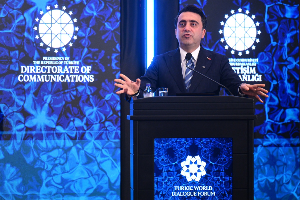 Panelde YTB Başkanı Turus, Türk dünyasının 20 milyon nitelikli insan kaynağını anlattı